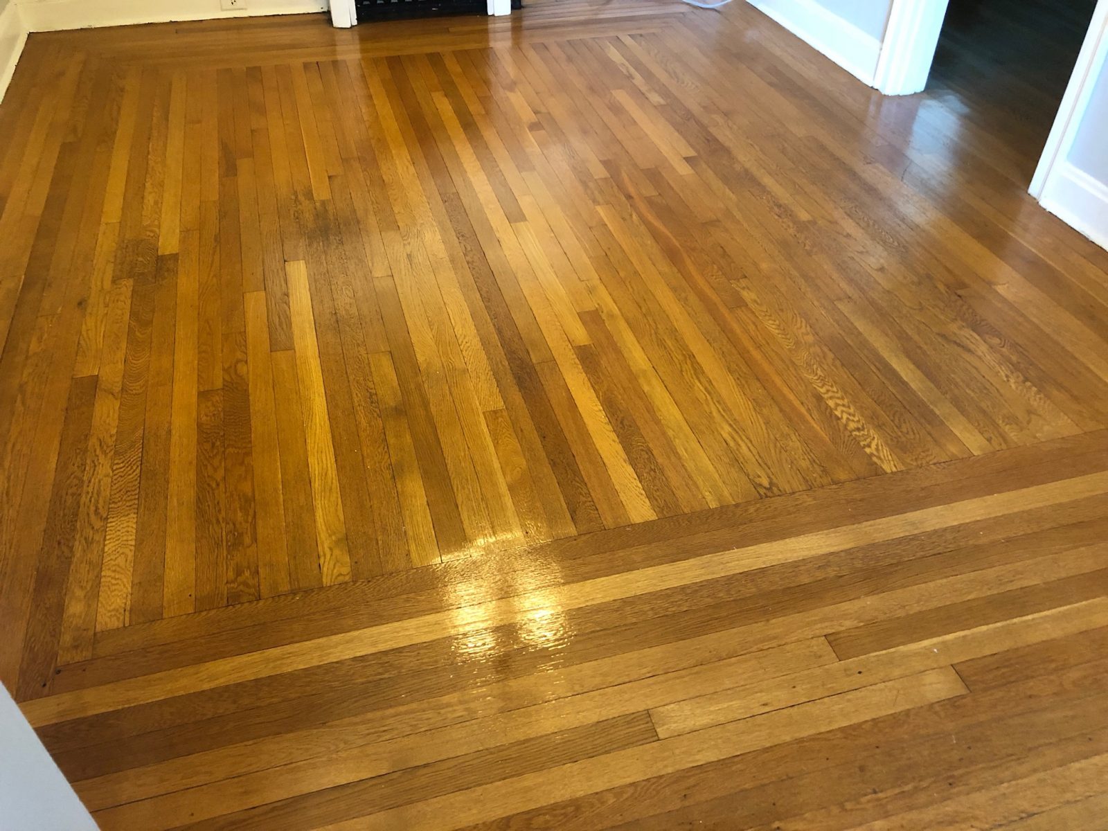 Professional Hardwood Floor Cleaning Maineville Ohio by Howards Cleaning Service